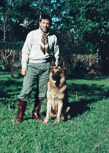 Original photograph or document from Handler’s course — original page